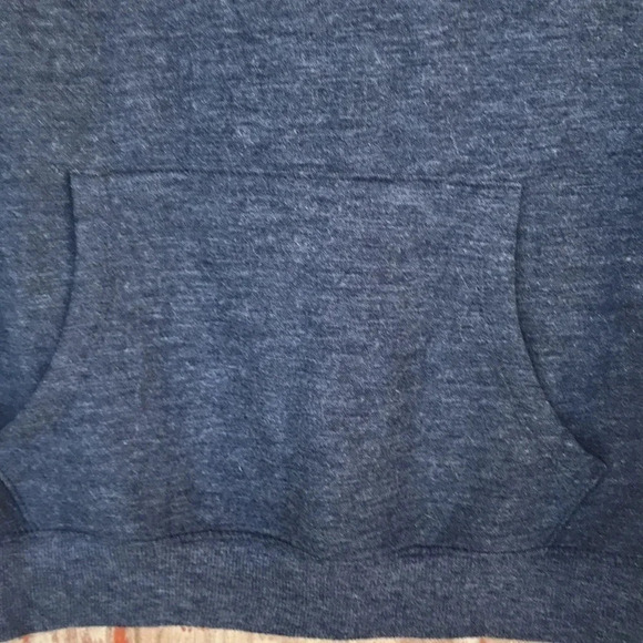Well Worn Los Angeles Blue Hoodie Top - Picture 3 of 5
